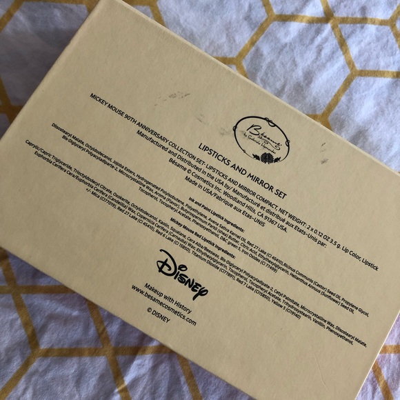 Besame Cosmetics Limited Edition Mickey Mouse 2 Lipstick Mirror Boxed Set - Picture 9 of 9